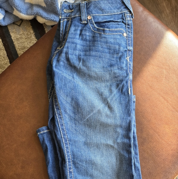 Ariat Blue Denim Jeans with Button Detail - Picture 5 of 9